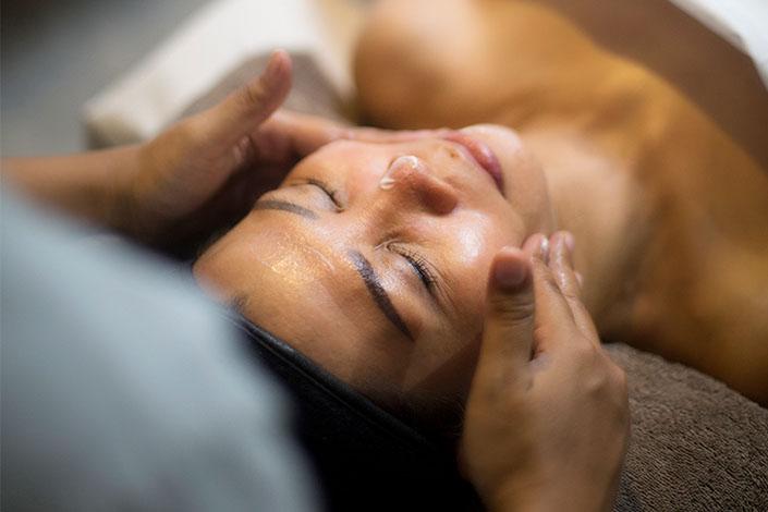 Blue Karma Hotel Seminyak - SENSATIA BOTANICALS FACIAL